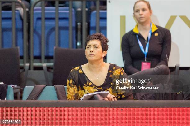 Head Coach Yvette McCausland-Durie of the Pulse looks on during the round six ANZ Premiership match between the Central Pulse and the Northern...