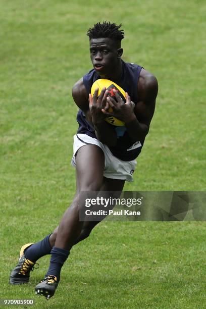 Buku Khamis of VIC metro marks the ball during the 2018 NAB AFL Under-18 Championships match between Western Australia and Vic Metro at Optus Stadium...