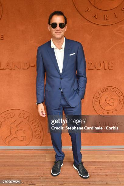 Actor Clive Owen attends the Men Final of the 2018 French Open - Day Fifteen at Roland Garros on June 10, 2018 in Paris, France.