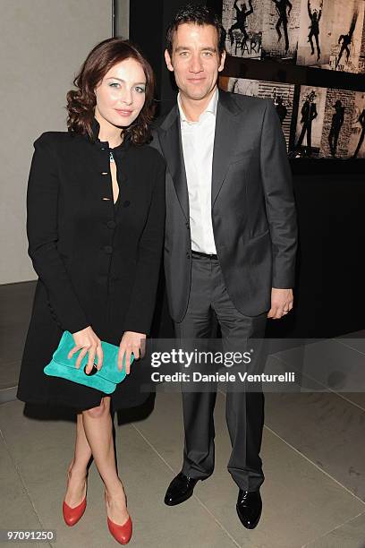 Violante Placido and Clive Owen attend Richard Hambleton Exhibition during Milan Fashion Week Womenswear Autumn/Winter 2010 show on February 25, 2010...