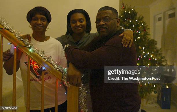 Kevin Clark/The Washington Post Neg #: 163205 Indian Head, MD Anita and Clayton Thompson and their daughter Yolanda will celebrate their holiday...