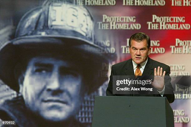 Candidate Tom Ridge 1,808 President Ridge Stock Photos, High-Res Pictures, and Images ...