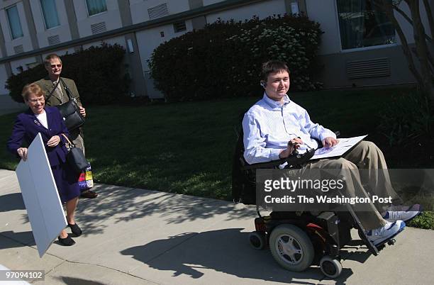 Annapolis, MD 4/28/06 Josh Basile became a quadraplegic after breaking his neck at Bethany Beach in 2004. He attended the annual meeting of the US...