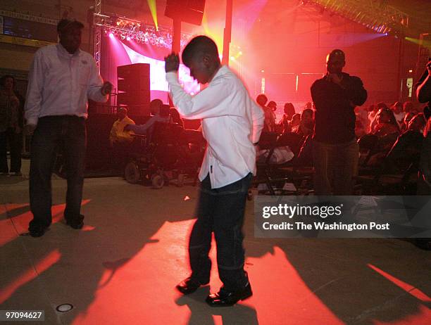 Pioneers Date 4/28/2006 Neg# 179782 PHOTOGRAPHER: Michel du Cille The Show Place Arena/Equestrian center. 14900 Upper Marlboro, MD Old hip hop...