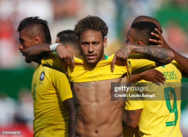 Neymar of Brazil celebrates his goal against Austria during an International Friendly match at Ernst Happel Stadium on June 10, 2018 in Vienna,...