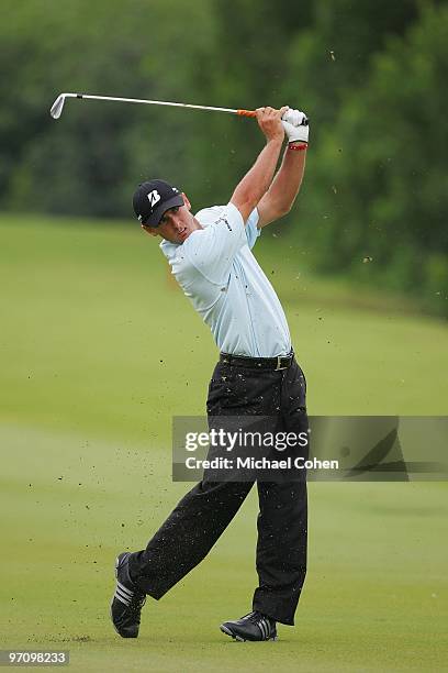 Charles Howell III hits a shot during the final round of the Mayakoba Golf Classic at El Camaleon Golf Club held on February 21, 2010 in Riviera...