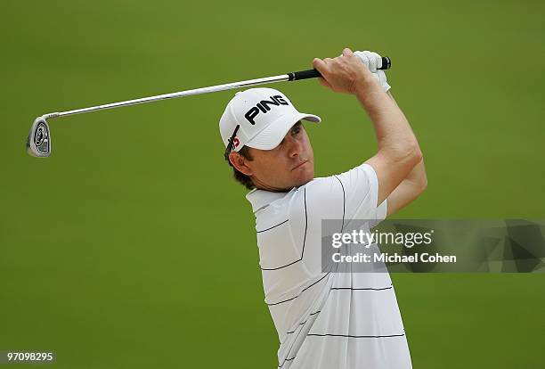 Heath Slocum hits a shot during the final round of the Mayakoba Golf Classic at El Camaleon Golf Club held on February 21, 2010 in Riviera Maya,...