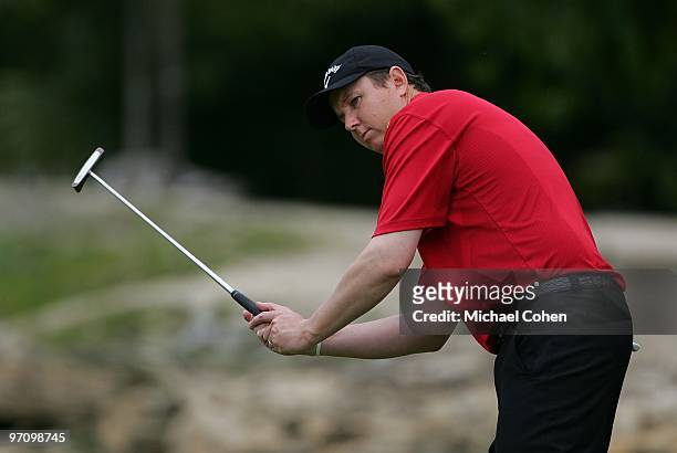 Henry hits a shot during the second round of the Mayakoba Golf Classic at El Camaleon Golf Club held on February 19, 2010 in Riviera Maya, Mexico.