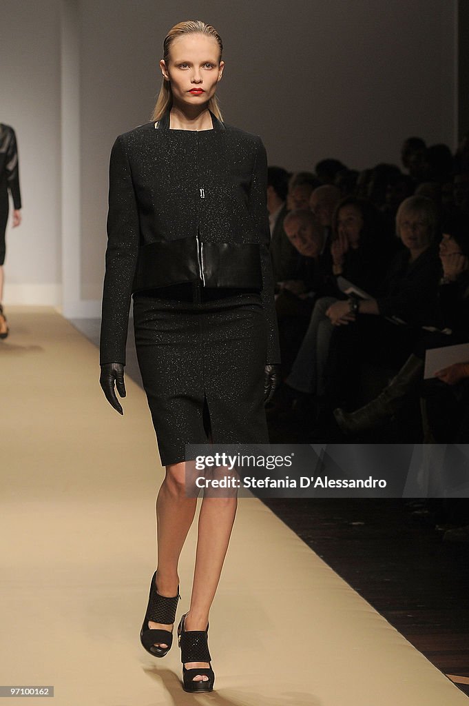 Gianfranco Ferre: Milan Fashion Week Womenswear A/W 2010