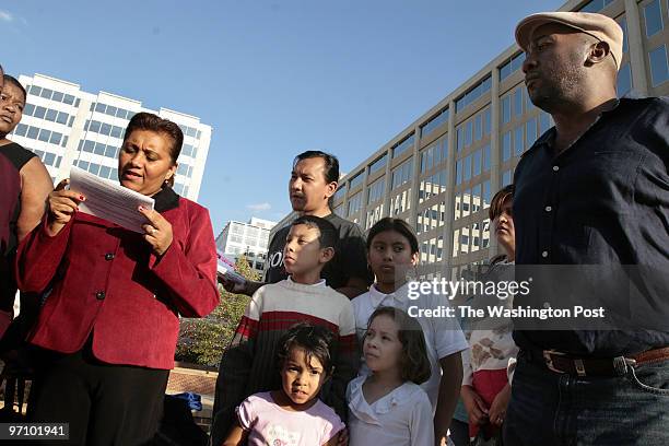 Capitol St NE, DCPS administration building Washington, DC Blanca Diaz, reads a statement outside the DC Schools headquarters as parents gathered to...