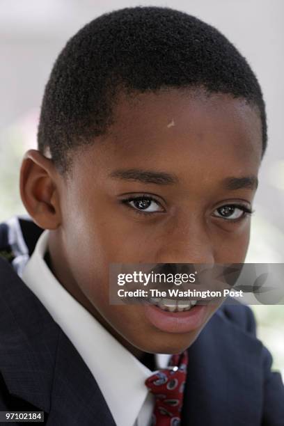 Josephm 183574--SLUG--ME/QUINTS--DATE-09/06/06-- 1400 Newton Avenue Northeast, Washington, D.C.--PHOTOGRAPHER-MARVIN JOSEPH/TWP--CAPTION-Photos for a...