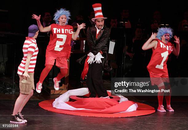 Josephm 181244--SLUG--CAPPIES--DATE-06/11/06-- John F. Kennedy Center, Washington, D.C. -PHOTOGRAPHER-MARVIN JOSEPH/TWP--CAPTION-The 2006 Cappies...