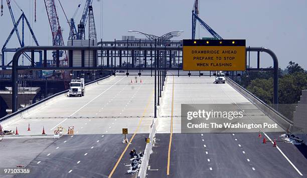 Rsfi Wilson Bridge 11,439 June 7 2006 Stock Photos, High-Res Pictures, and Images - Getty ...