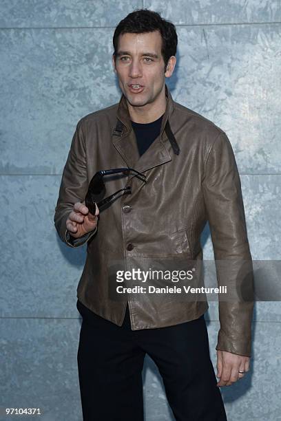 Actor Clive Owen attends the Emporio Armani Milan Fashion Week Womenswear Autumn/Winter 2010 show on February 26, 2010 in Milan, Italy.