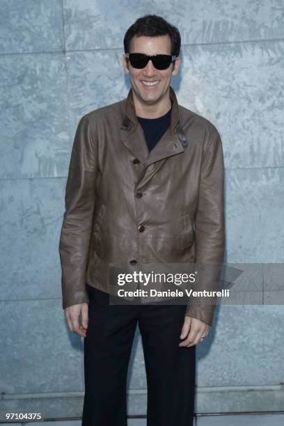 Actor Clive Owen attends the Emporio Armani Milan Fashion Week Womenswear Autumn/Winter 2010 show on February 26, 2010 in Milan, Italy.