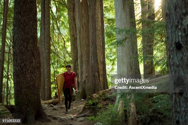 paddle board adventure - british columbia coast mountains stock pictures, royalty-free photos & images