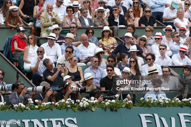 Pierre Niney, Natasha Andrews, Cyril Lignac, Tim Roth, his wife Nikki Butler, Jalil Lespert, his wife Sonia Rolland, Vianney Bureau, Clive Owen,...