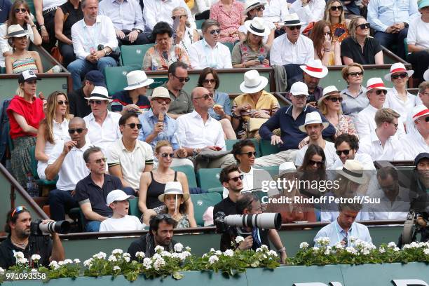 Pierre Niney, Natasha Andrews, Cyril Lignac, Tim Roth, his wife Nikki Butler, Sonia Rolland, Vianney Bureau, Clive Owen, Calogero, Hugh Grant, his...