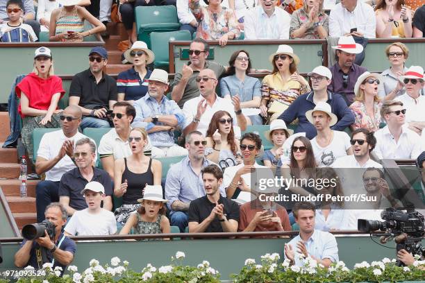 Pierre Niney, Natasha Andrews, Cyril Lignac, Tim Roth, his wife Nikki Butler, Jalil Lespert, his wife Sonia Rolland, Vianney Bureau, Clive Owen,...