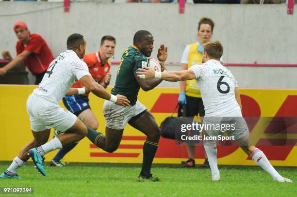 Siviwe Soyizwapi of South Africa during the match Final men between South Africa and England at the HSBC Paris Sevens, stage of the Rugby Sevens...