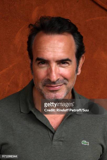 Actor Jean Dujardin attends the 2018 French Open - Day Fifteen at Roland Garros on June 10, 2018 in Paris, France.