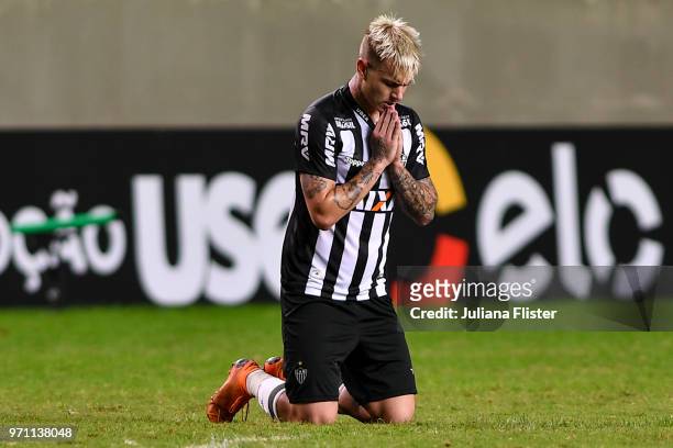 Roger Guedes of Atletico MG celebrates a scored goal against Fluminense during a match between Atletico MG and Fluminense as part of Brasileirao...