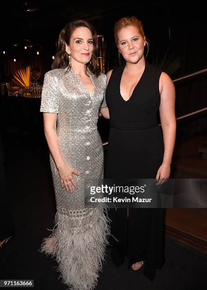 Tina Fey and Amy Schumer pose backstage during the 72nd Annual Tony ...