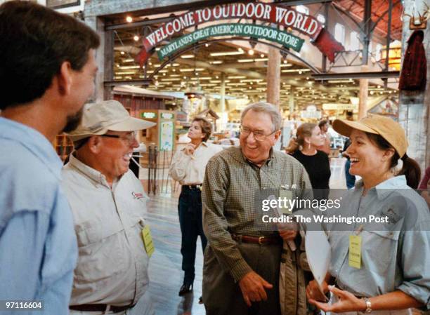Arundel Mills, Hanover, MD--PHOTOGRAPHER-MARVIN JOSEPH/TWP--CAPTION--Sneak preview of the gargantuan Bass Pro Shop Outdoor World at Arundel Mills-the...