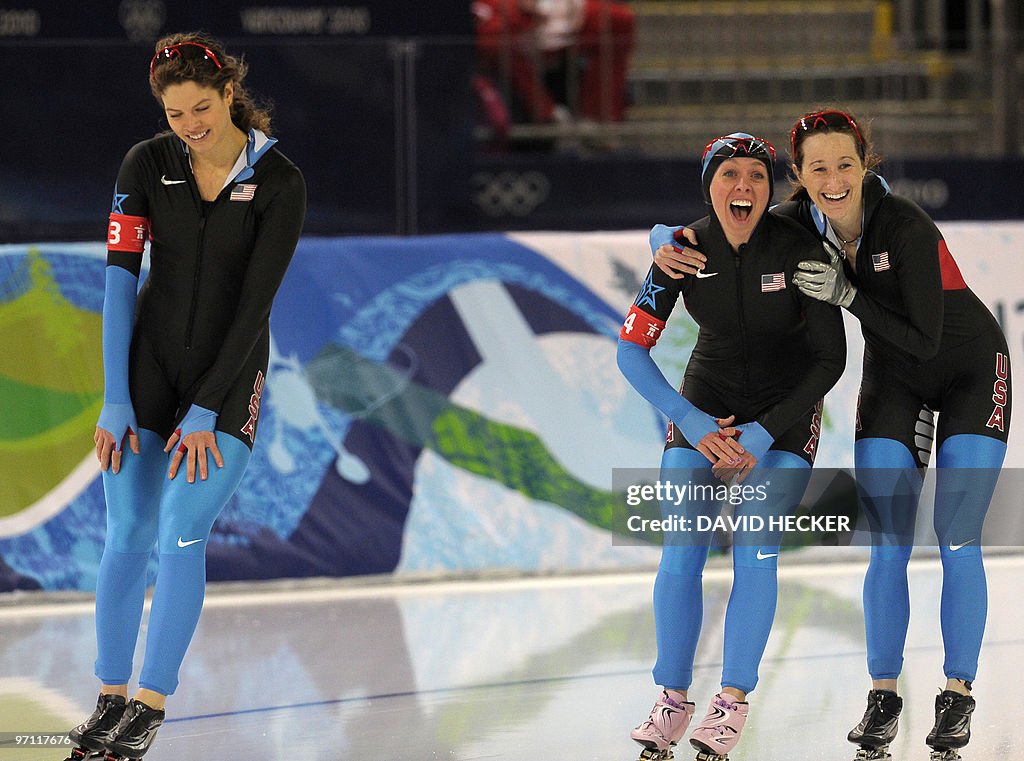 Jane Rookard US' Jilleanne Rookard and Jennifer Rodriguez celebrate next to Nancy ...