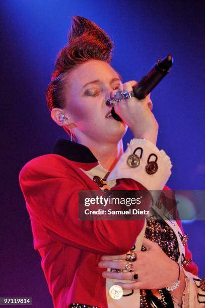 La Roux performs at Le Bataclan on February 26, 2010 in Paris, France.