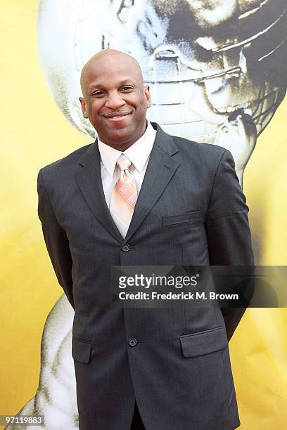 Singer Donnie McClurkin arrives at the 41st NAACP Image awards held at The Shrine Auditorium on February 26, 2010 in Los Angeles, California.