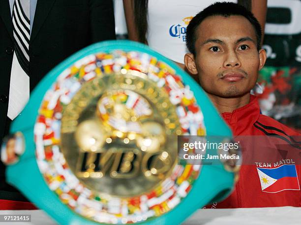 Fillipinum fighter Roder Mayol attends a press conference for his fight against Mexican Omar Nino at the Mision Carlton Hotel on February 25, 2010 in...