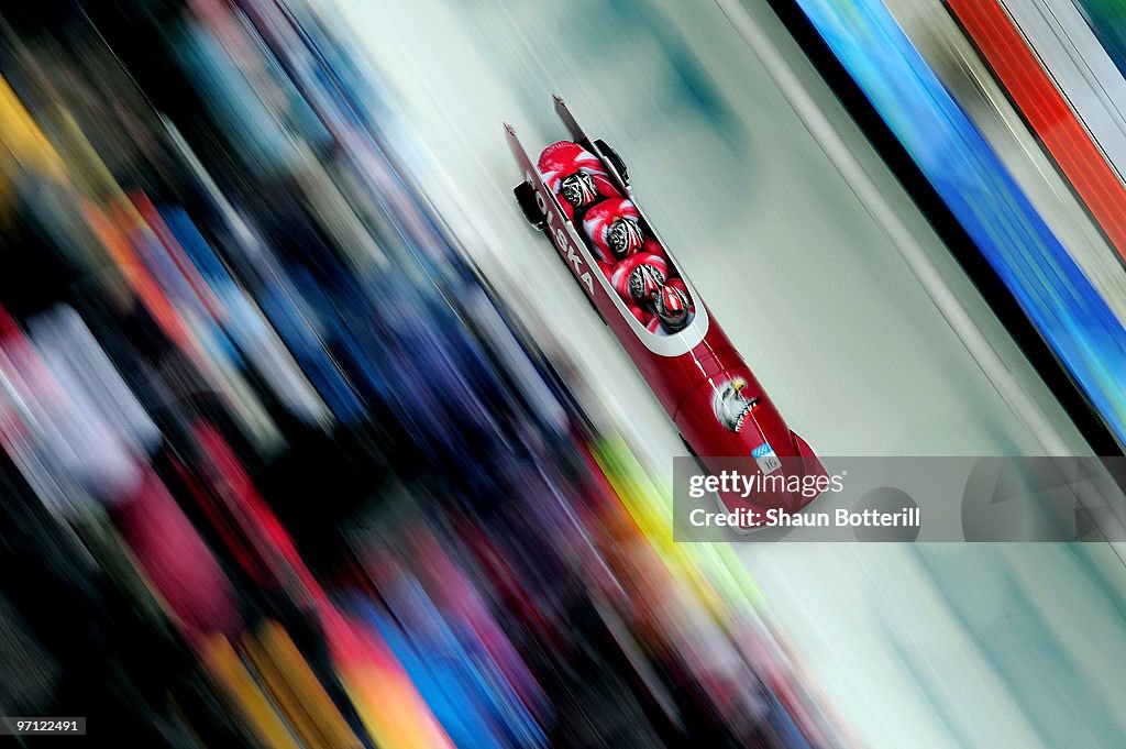 Bobsleigh Four-man Heat 1 & 2 - Day 15