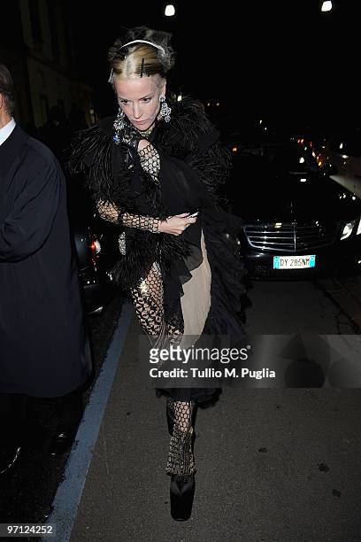Daphne Guinness attends Vogue.it during Milan Fashion Week Womenswear Autumn/Winter 2010 on February 26, 2010 in Milan, Italy.