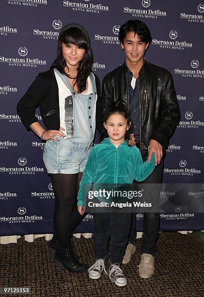 Actors Fivel Stewart, Boo Boo Stewart and their sister arrive to 'The Children Of The World Project' 25th anniversary reunion at the Sheraton Delfina...