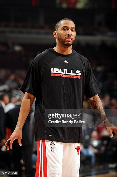 Acie Law of the Chicago Bulls on the court during warm-ups prior to the game against the Philadelphia 76ers at United Center on February 20, 2010 in...