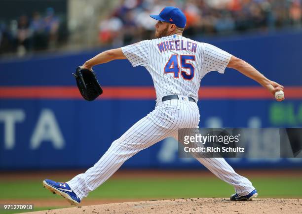 Zach Wheeler of the New York Mets in action against the Baltimore Orioles during a game at Citi Field on June 6, 2018 in the Flushing neighborhood of...