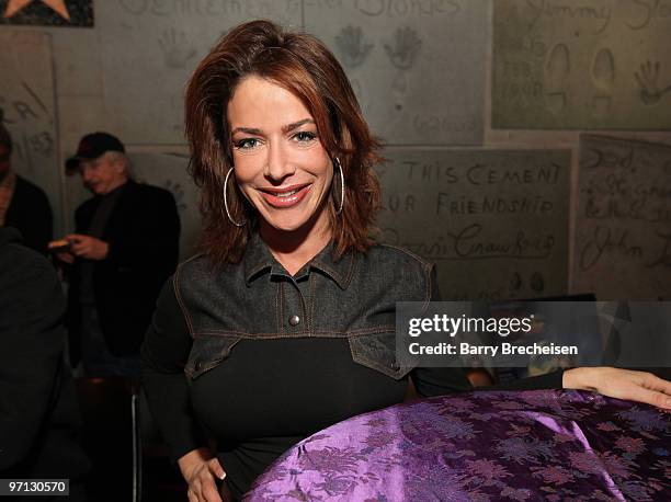 Claudia Wells attends the 25th anniversary screening of "Back To The Future" at Hollywood Blvd Cinema on February 26, 2010 in Chicago, Illinois.