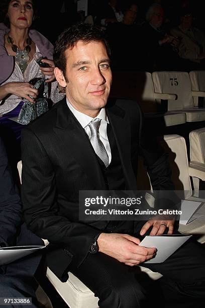 Actor Clive Owen attends the Giorgio Armani Milan Fashion Week Autumn/Winter 2010 show on February 27, 2010 in Milan, Italy.