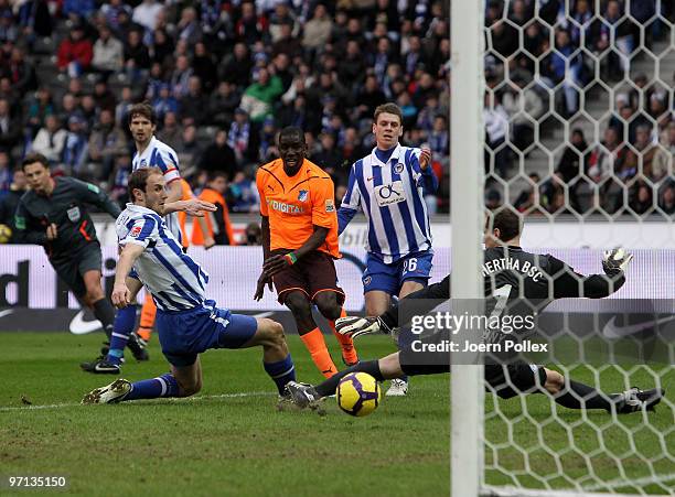 Demba Ba of Hoffenheim scores his team's first goal during the Bundesliga match between Hertha BSC Berlin v 1899 Hoffenheim at Olympic Stadium on...