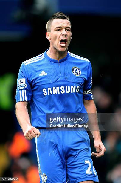 John Terry of Chelsea yells at the linesman during the Barclays Premier League match between Chelsea and Manchester City at Stamford Bridge on...