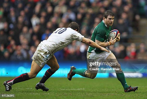 Gordon D'Arcy of Ireland evades Jonny Wilkinson of England during the RBS Six Nations match between England and Ireland at Twickenham Stadium on...