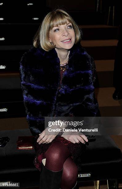 Anna Wintour, editor-in-chief of American Vogue, attends the Gucci Milan Fashion Week Autumn/Winter 2010 show on February 27, 2010 in Milan, Italy.
