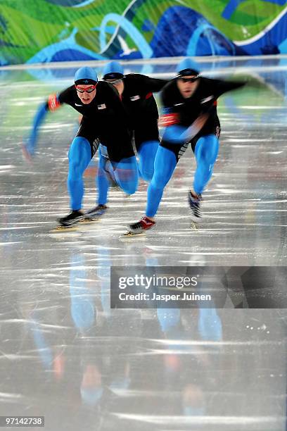 Team United States with Brian Hansen, Chad Hedrick and Jonathan Kuck compete in the speed skating men's team pursuit finals on day 16 of the 2010...