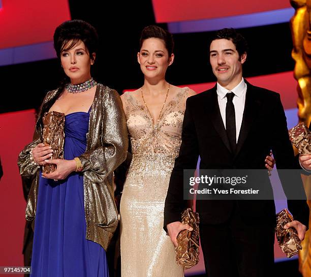 Actress Isabelle Adjani best Actress 2010 ActorTahar Rahim Best Actor 2010 and President of the ceremony actress Marion Cotillard pose after the show...