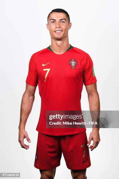 Ronaldo Rasm 4,662 Cristiano Ronaldo Portraits Stock Photos, High-Res Pictures, and ...