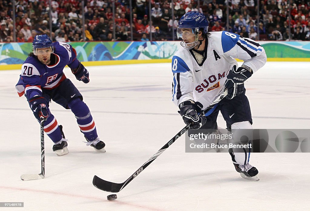 Ice Hockey - Men's Bronze Medal Game - Day 16