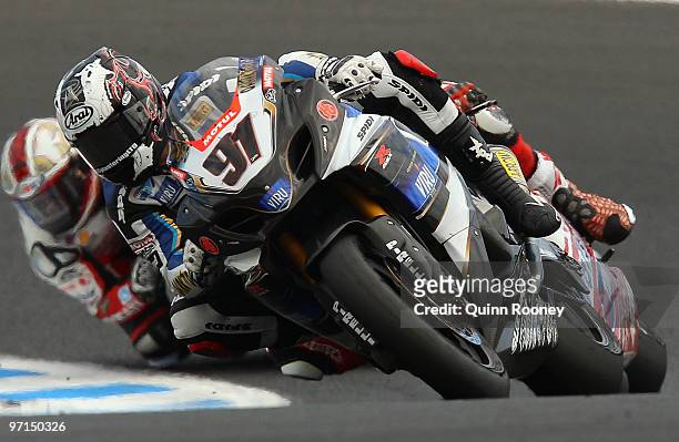 Leon Haslam of Great Britain and Team Suzuki Alstare rounds the bend during the Superbike World Championship round one race two at Phillip Island...