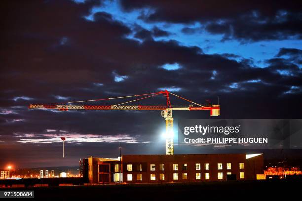 Photo prise le 26 janvier 2012, d'un chantier de construction d'un immeuble à Calais. AFP PHOTO PHILIPPE HUGUEN