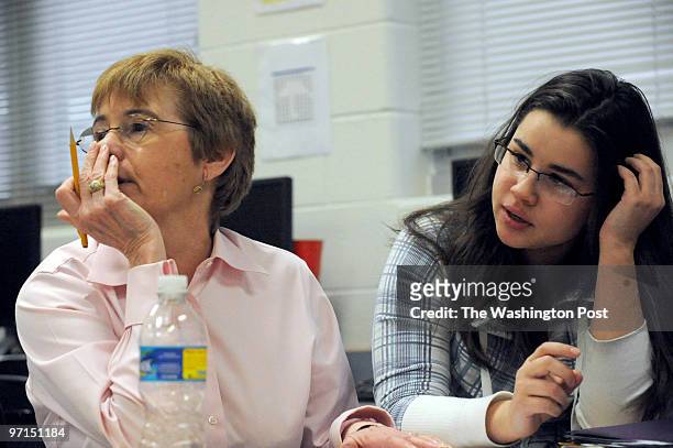 December 18, 2009 CREDIT: Tracy A Woodward / TWP. Stone Bridge High School, 43100 Hary Rd., Ashburn, VA. Ann Blocksom's AP computer science class at...